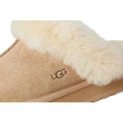 UGG Disquette Slipper B0DRDRHVG2 - Pour une Sensation de Légereté et de Confort