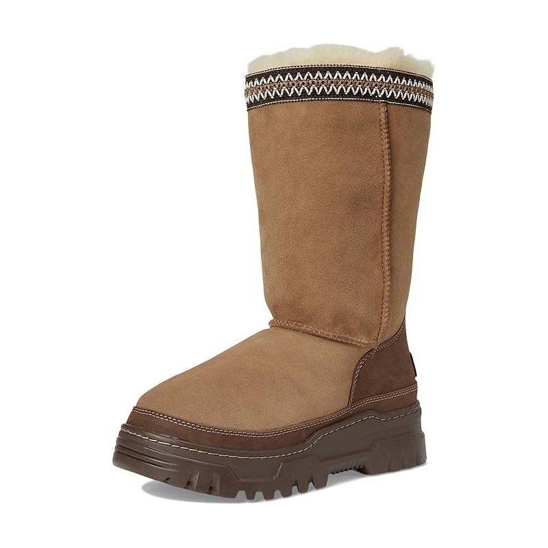 UGG Classic Tall Trailgazer Design Épousant Pied Forme